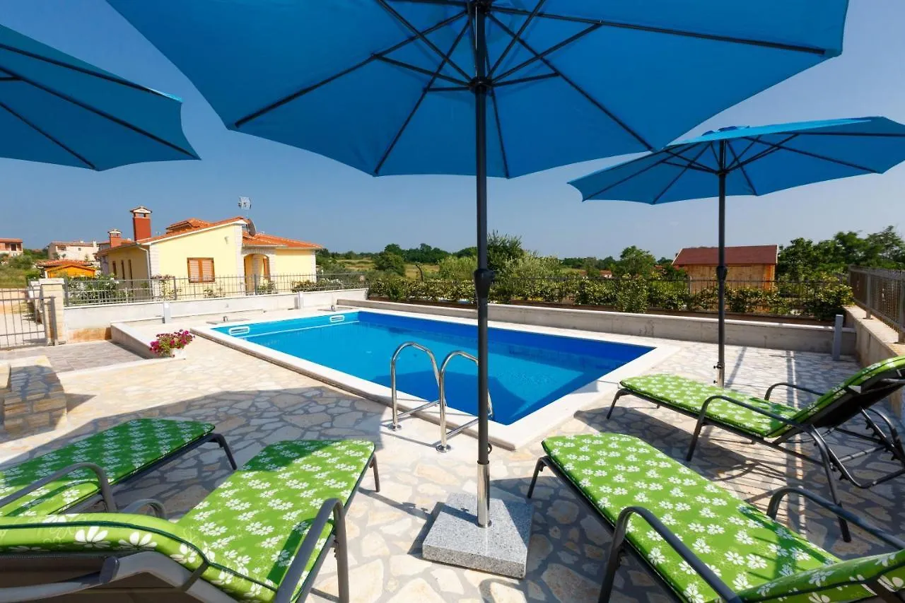 Villa Bali Kaštelir Hırvatistan